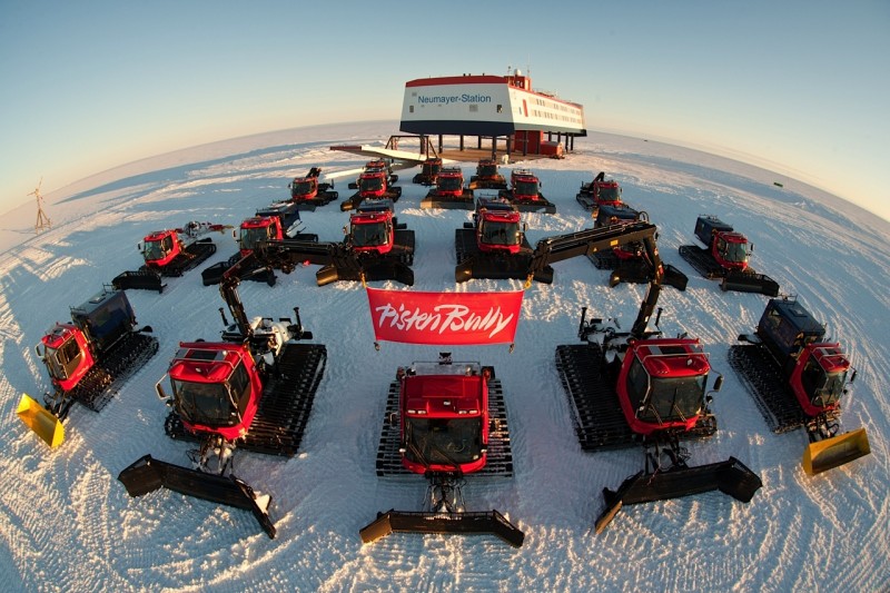Pisten Bully PB 300 Polar Antartic Version - Telemet