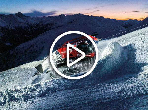 PistenBully_800W_-W-play